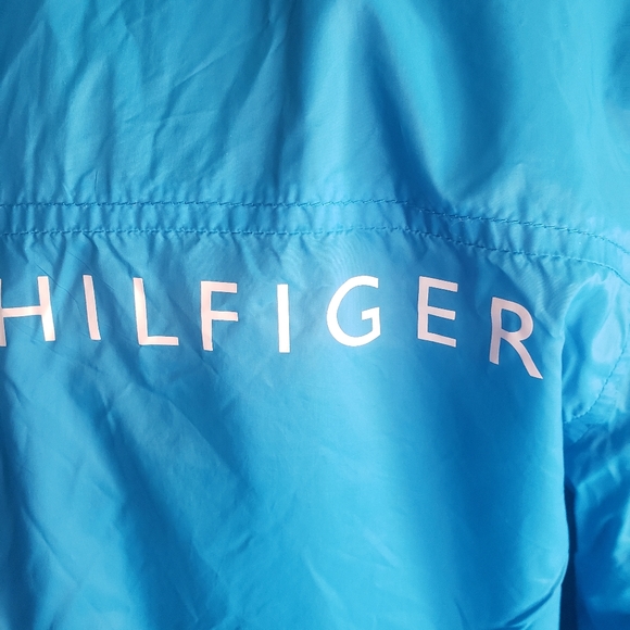 Tommy Hilfiger Water Resistant  Windbreaker size Large.   FF140 - Picture 3 of 7